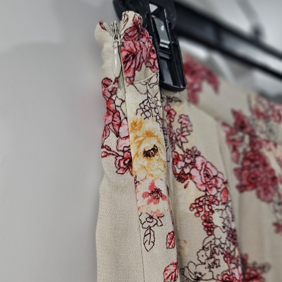 NWT COCO + jaimeson Split Hem High Waist Button Front Midi Skirt, Small - Picture 6 of 10